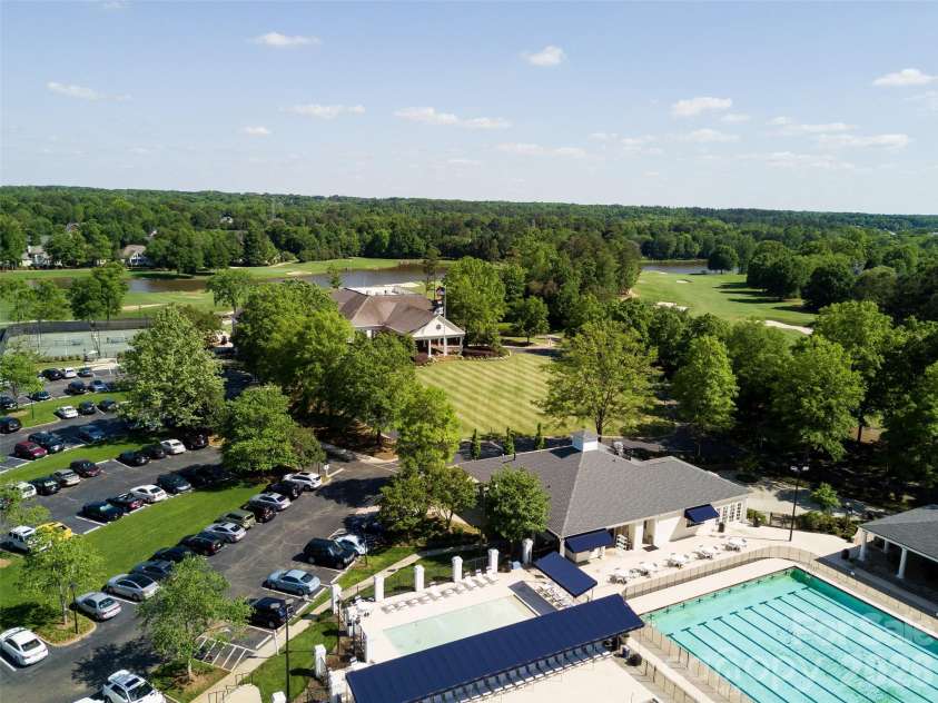 5216 Sunningdale Drive, Charlotte, NC 28277.  MLS# CAR4416178, YatesRealty ID 45821. 