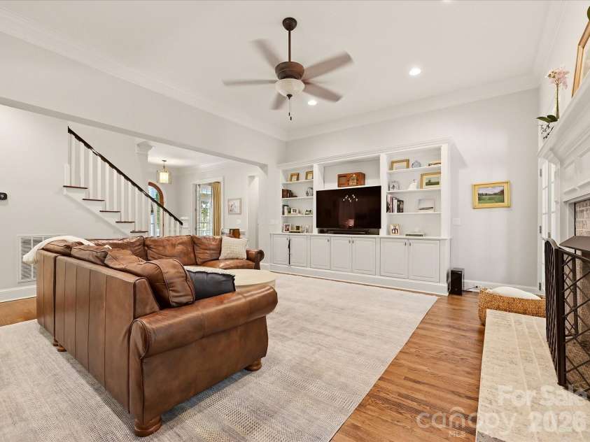 8902 Summer Club Road, Charlotte, NC 28277.  MLS# CAR4416159, YatesRealty ID 45824. 