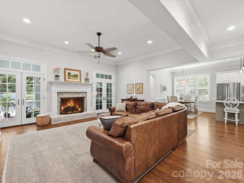 8902 Summer Club Road, Charlotte, NC 28277.  MLS# CAR4416159, YatesRealty ID 45824. 