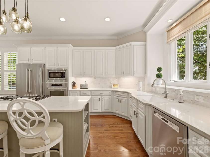 8902 Summer Club Road, Charlotte, NC 28277.  MLS# CAR4416159, YatesRealty ID 45824. 