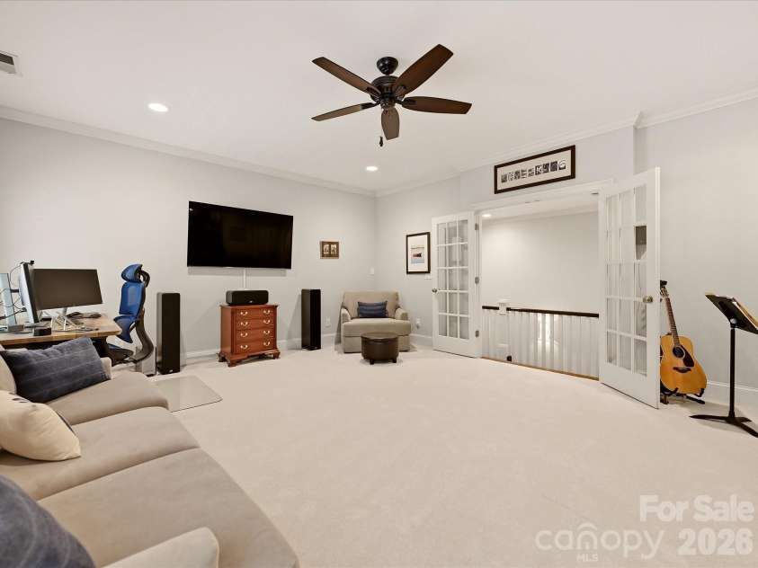 8902 Summer Club Road, Charlotte, NC 28277.  MLS# CAR4416159, YatesRealty ID 45824. 