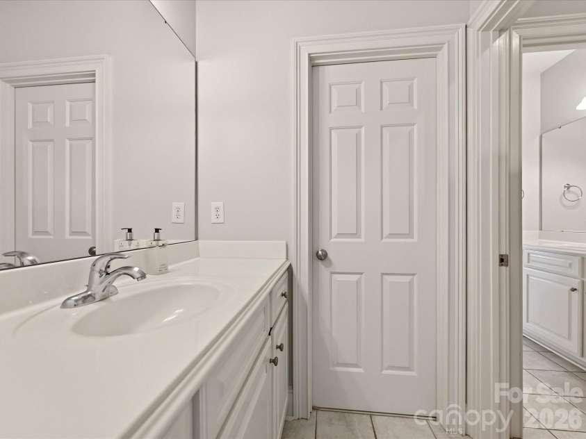 8902 Summer Club Road, Charlotte, NC 28277.  MLS# CAR4416159, YatesRealty ID 45824. 