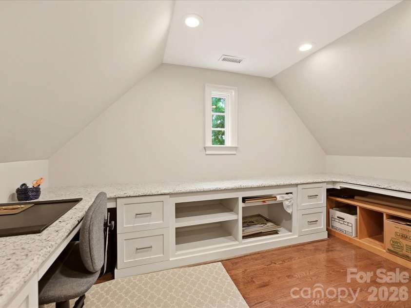 8902 Summer Club Road, Charlotte, NC 28277.  MLS# CAR4416159, YatesRealty ID 45824. 