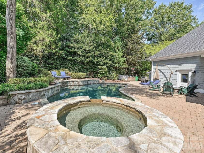 8902 Summer Club Road, Charlotte, NC 28277.  MLS# CAR4416159, YatesRealty ID 45824. 