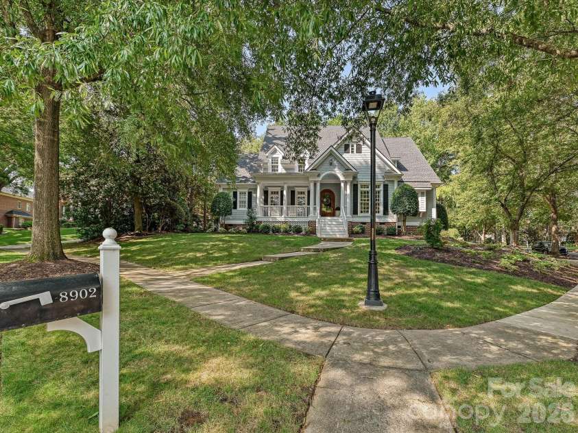 8902 Summer Club Road, Charlotte, NC 28277.  MLS# CAR4416159, YatesRealty ID 45824. 