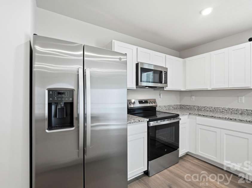 2037 Stephens Farm Drive, China Grove, NC 28023.  MLS# CAR4416091, YatesRealty ID 45826. 