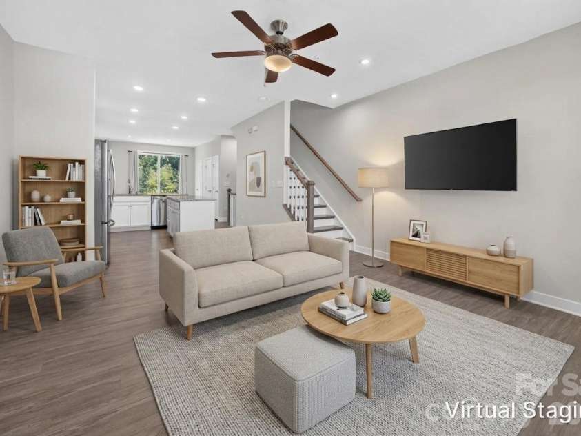 252 Parkwood Avenue, Charlotte, NC 28206.  MLS# CAR4416077, YatesRealty ID 45828. 