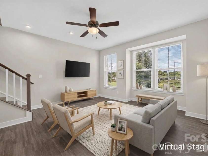 252 Parkwood Avenue, Charlotte, NC 28206.  MLS# CAR4416077, YatesRealty ID 45828. 