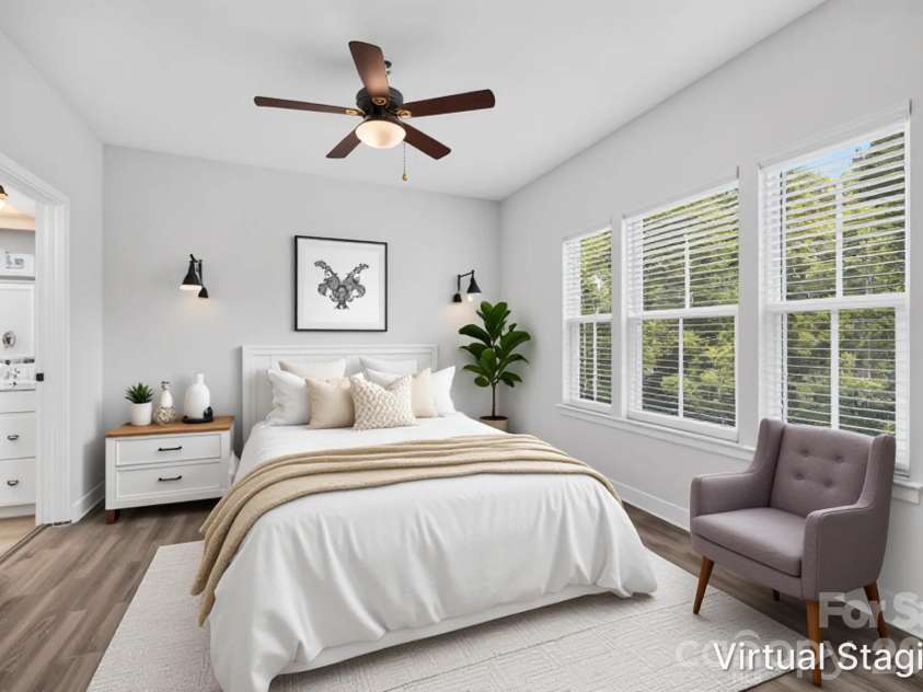 252 Parkwood Avenue, Charlotte, NC 28206.  MLS# CAR4416077, YatesRealty ID 45828. 