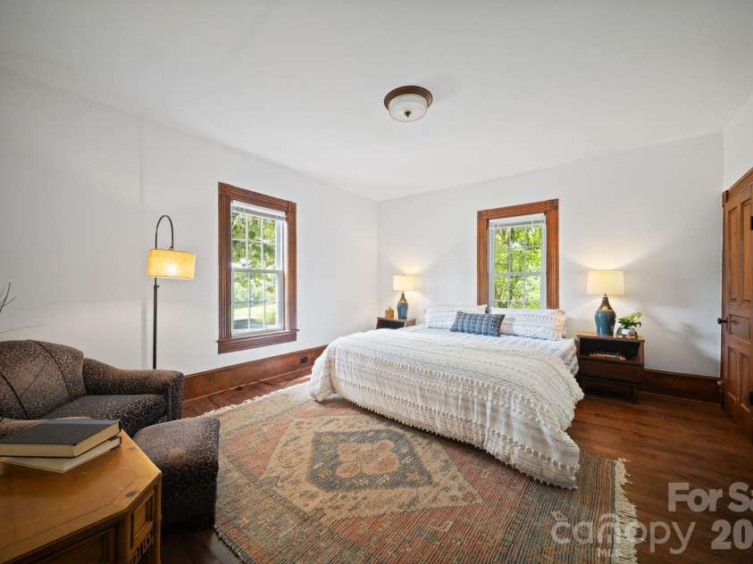 250 Justice Ridge Road, Candler, NC 28715.  MLS# CAR4416106, YatesRealty ID 45829. 