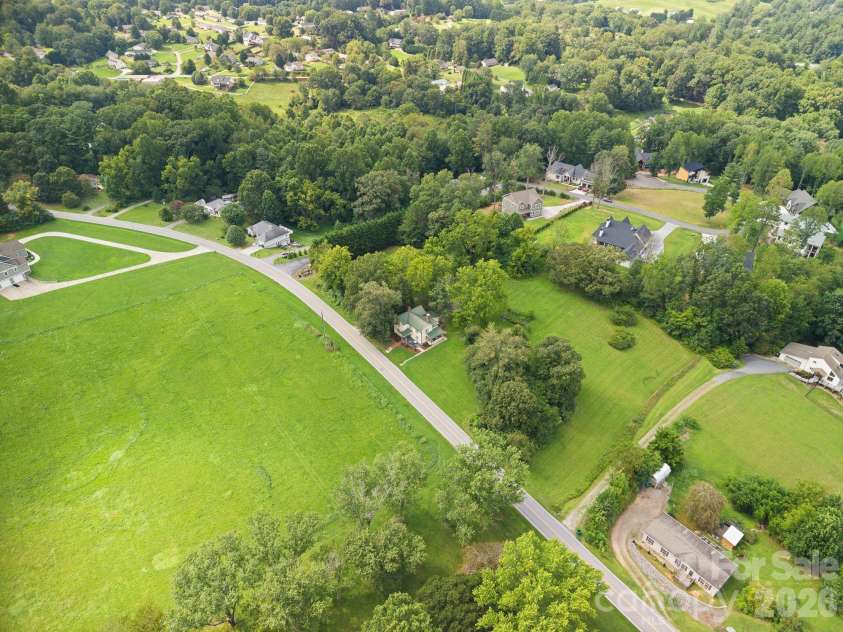 250 Justice Ridge Road, Candler, NC 28715.  MLS# CAR4416106, YatesRealty ID 45829. 