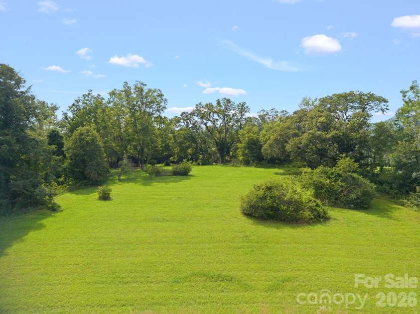 250 Justice Ridge Road, Candler, NC 28715.  MLS# CAR4416106, YatesRealty ID 45829. 