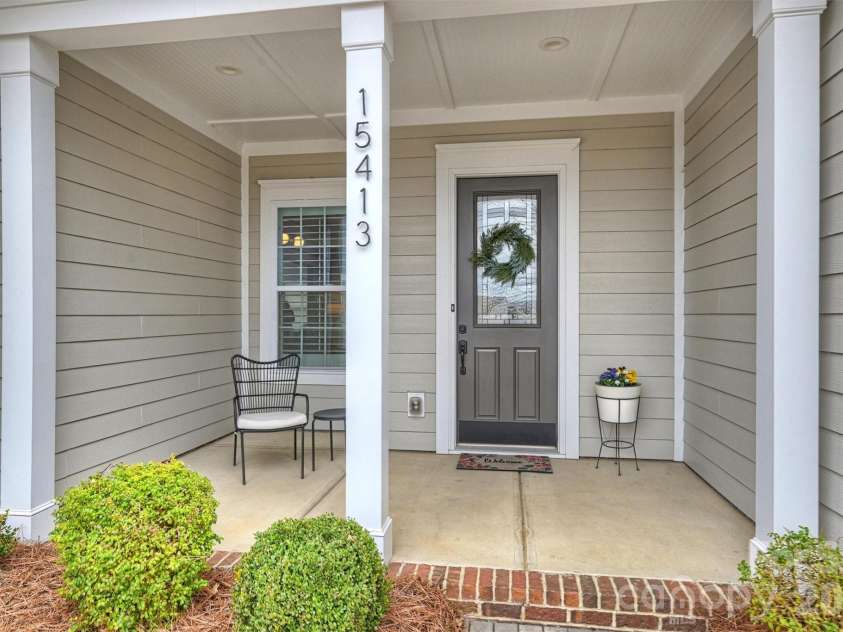 15413 Topanga Drive, Charlotte, NC 28278.  MLS# CAR4346591, YatesRealty ID 4583. 