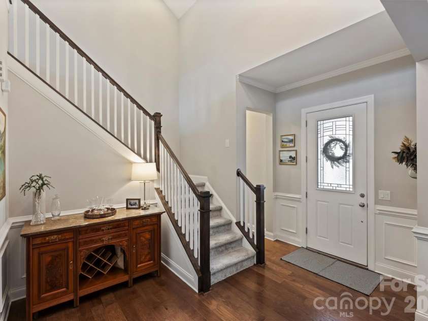 15413 Topanga Drive, Charlotte, NC 28278.  MLS# CAR4346591, YatesRealty ID 4583. 