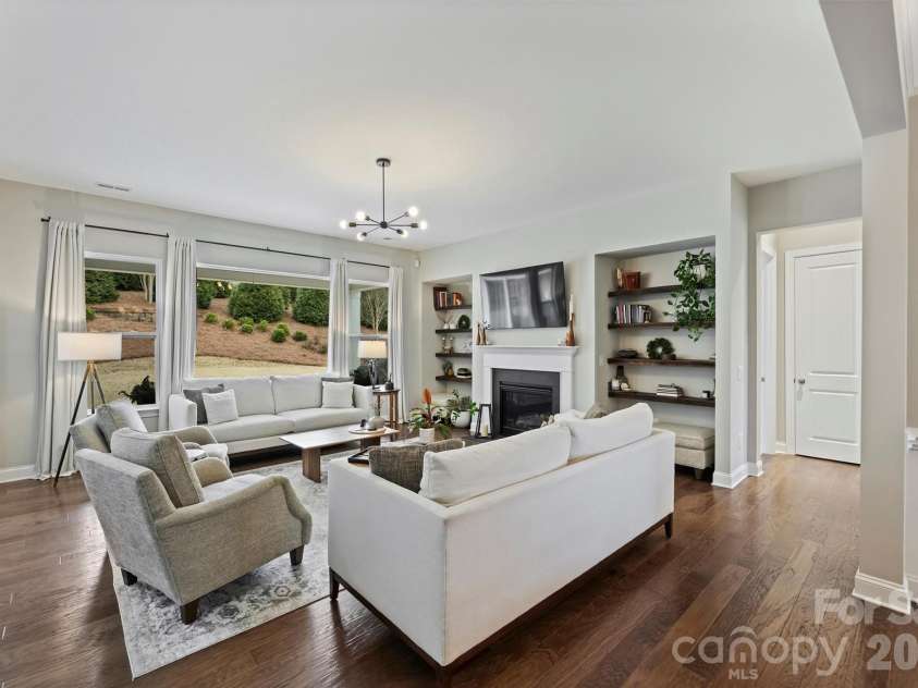 15413 Topanga Drive, Charlotte, NC 28278.  MLS# CAR4346591, YatesRealty ID 4583. 