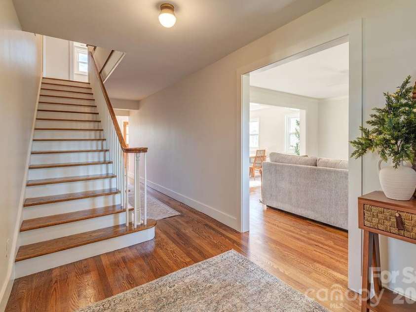 55 Cisco Road, Asheville, NC 28805.  MLS# CAR4416071, YatesRealty ID 45831. 