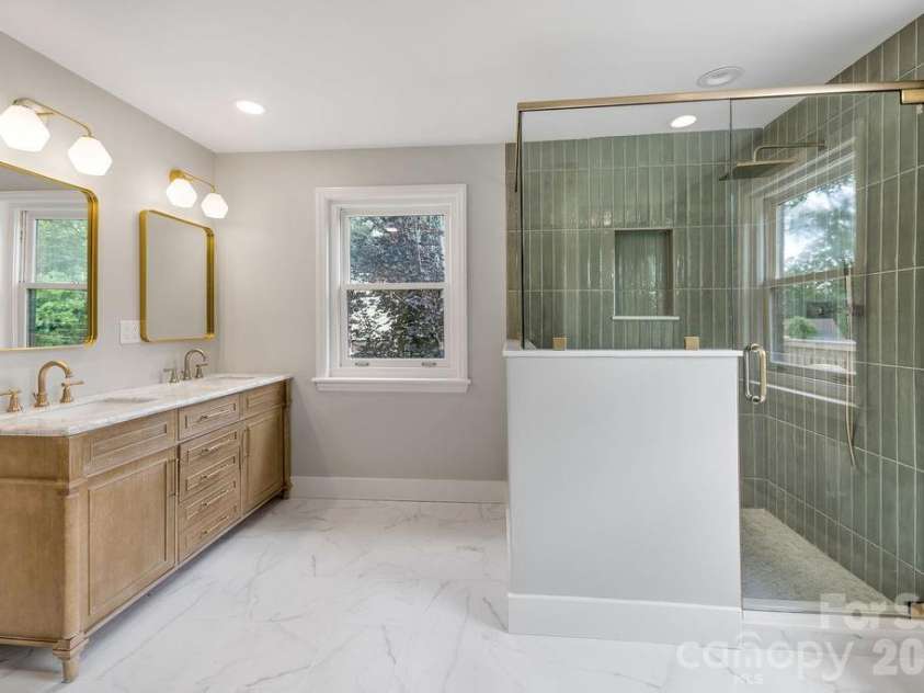 55 Cisco Road, Asheville, NC 28805.  MLS# CAR4416071, YatesRealty ID 45831. 