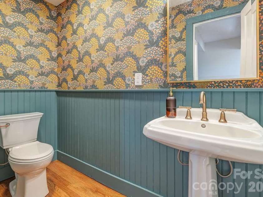 55 Cisco Road, Asheville, NC 28805.  MLS# CAR4416071, YatesRealty ID 45831. 