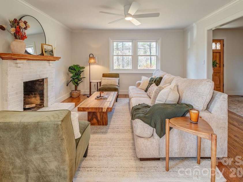 55 Cisco Road, Asheville, NC 28805.  MLS# CAR4416071, YatesRealty ID 45831. 