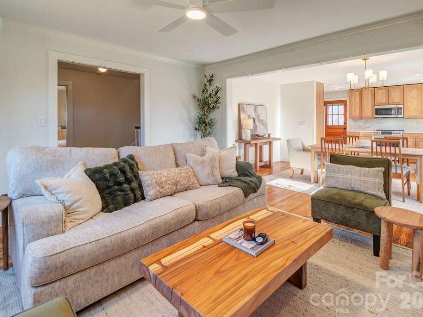 55 Cisco Road, Asheville, NC 28805.  MLS# CAR4416071, YatesRealty ID 45831. 