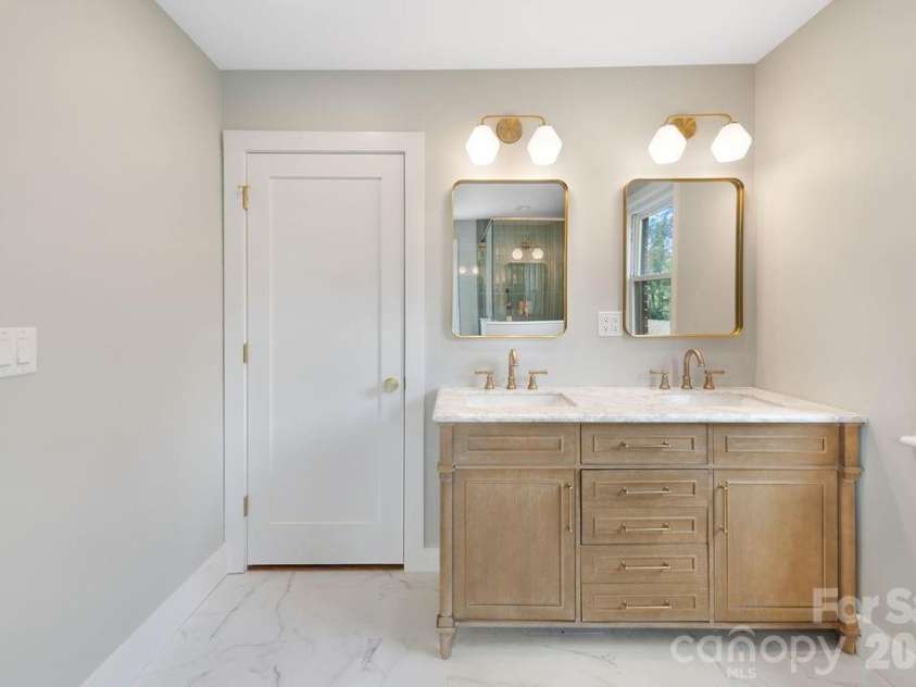 55 Cisco Road, Asheville, NC 28805.  MLS# CAR4416071, YatesRealty ID 45831. 