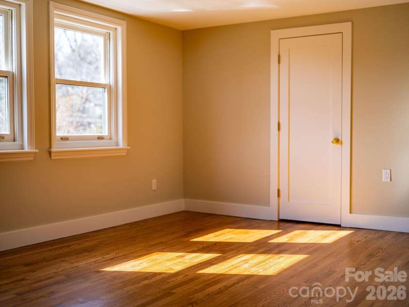 55 Cisco Road, Asheville, NC 28805.  MLS# CAR4416071, YatesRealty ID 45831. 