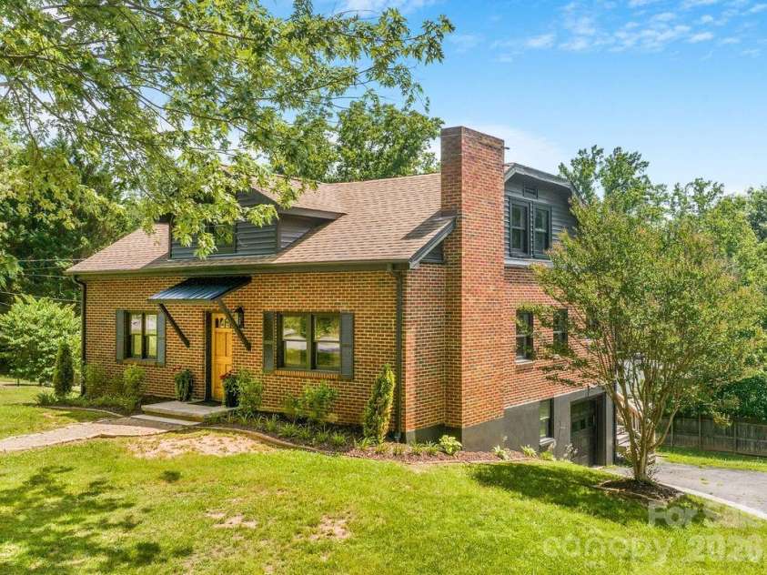 55 Cisco Road, Asheville, NC 28805.  MLS# CAR4416071, YatesRealty ID 45831. 