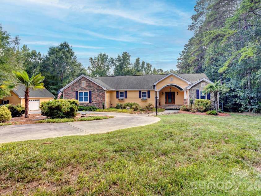 12760 Bethel School Road, Midland, NC 28107.  MLS# CAR4415874, YatesRealty ID 45833. 