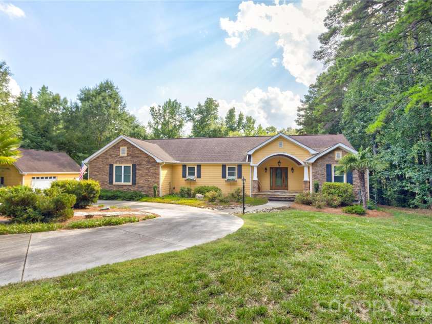 12760 Bethel School Road, Midland, NC 28107.  MLS# CAR4415874, YatesRealty ID 45833. 