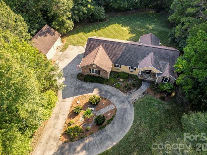 12760 Bethel School Road, Midland, NC 28107.  MLS# CAR4415874, YatesRealty ID 45833. 