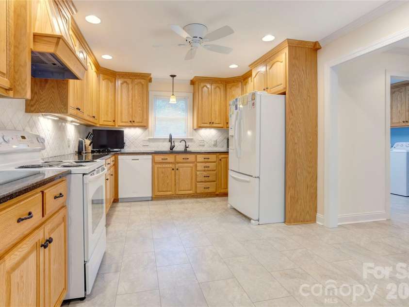 12760 Bethel School Road, Midland, NC 28107.  MLS# CAR4415874, YatesRealty ID 45833. 