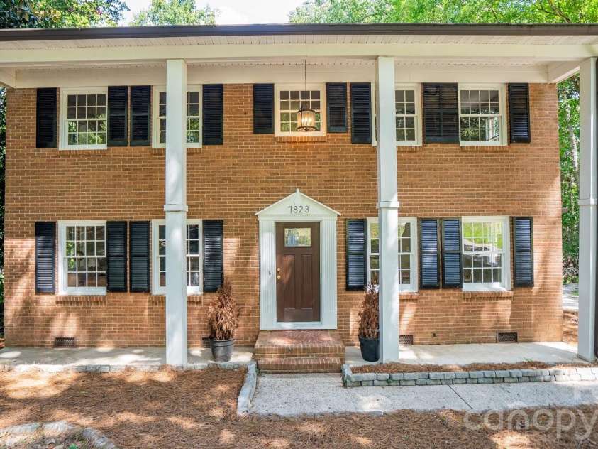 7823 Elwood Drive, Charlotte, NC 28227.  MLS# CAR4415830, YatesRealty ID 45834. 