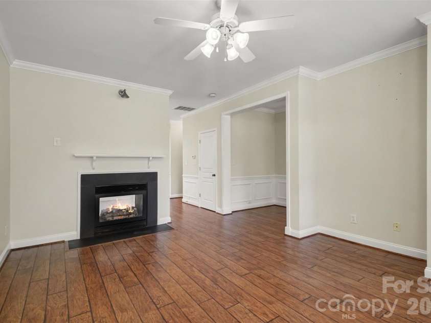 9910 Westmoreland Road, Cornelius, NC 28031.  MLS# CAR4415857, YatesRealty ID 45836. 