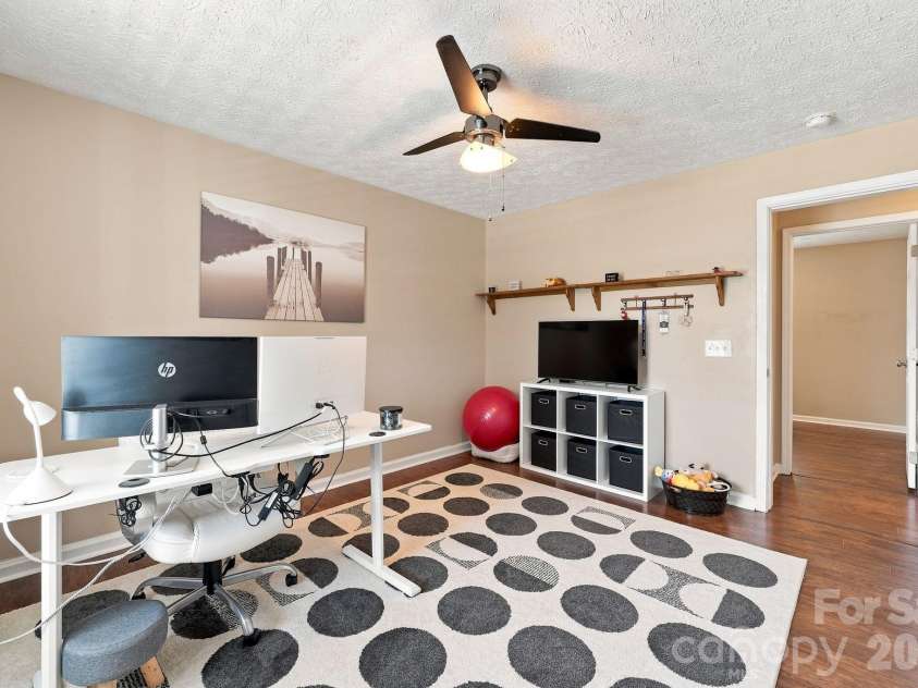 132 Kendra Drive, Mooresville, NC 28117.  MLS# CAR4415525, YatesRealty ID 45839. 