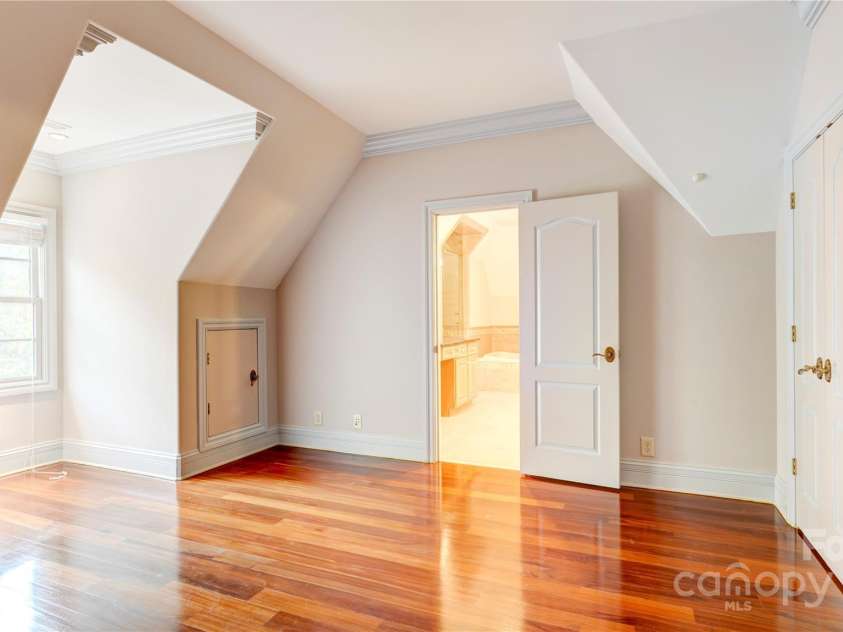 2310 La Maison Drive, Charlotte, NC 28226.  MLS# CAR4320446, YatesRealty ID 4584. 