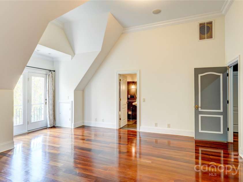 2310 La Maison Drive, Charlotte, NC 28226.  MLS# CAR4320446, YatesRealty ID 4584. 