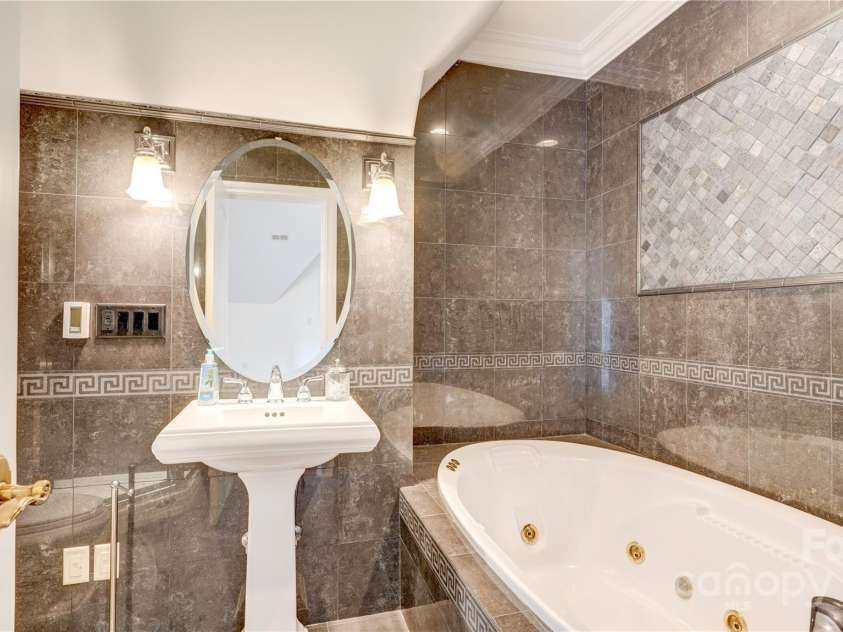 2310 La Maison Drive, Charlotte, NC 28226.  MLS# CAR4320446, YatesRealty ID 4584. 