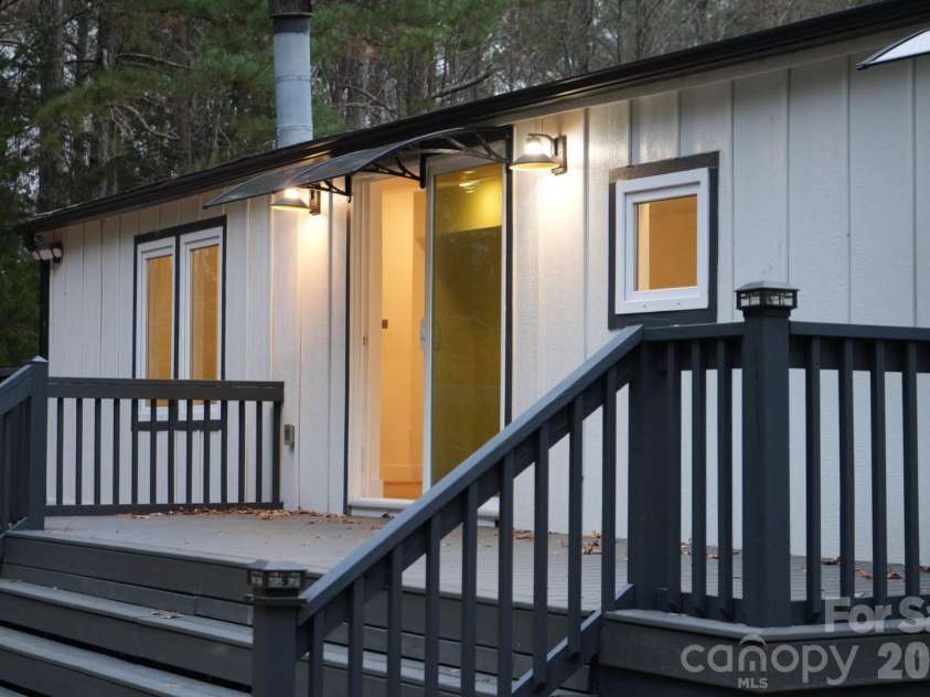 3236 Daystar Road, Lancaster, SC 29720.  MLS# CAR4402436, YatesRealty ID 4584. 