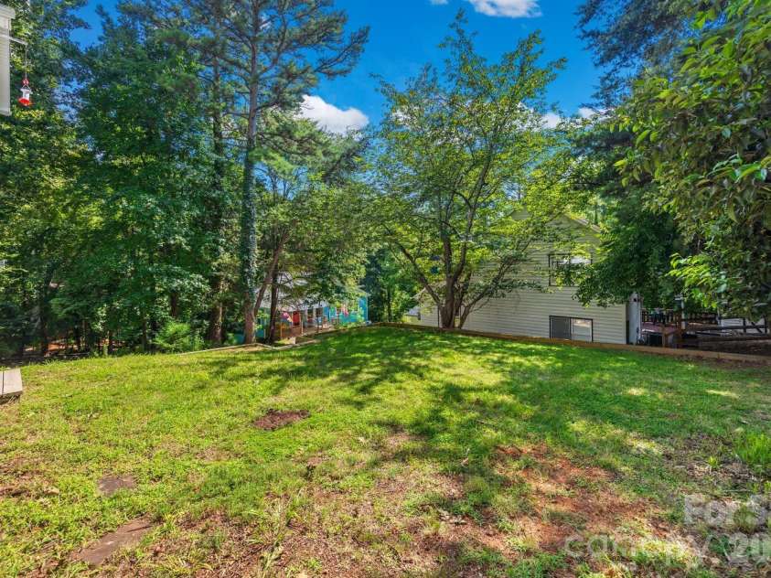 4060 Point Clear Drive, Tega Cay, SC 29708.  MLS# CAR4415543, YatesRealty ID 45840. 