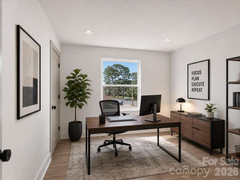2725 Watson Drive, Charlotte, NC 28208.  MLS# CAR4415519, YatesRealty ID 45841. 