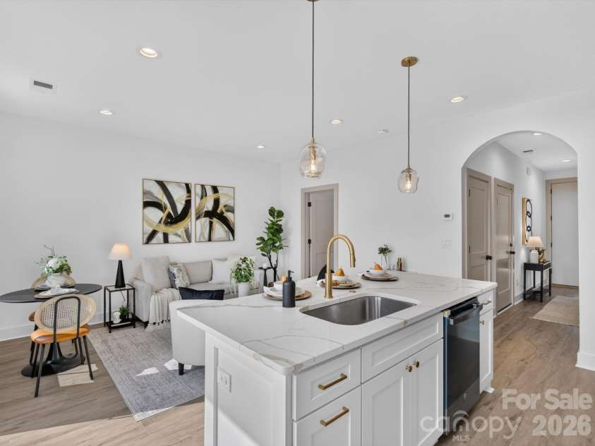 2725 Watson Drive, Charlotte, NC 28208.  MLS# CAR4415519, YatesRealty ID 45841. Open-Concept Living