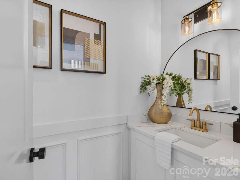 2725 Watson Drive, Charlotte, NC 28208.  MLS# CAR4415519, YatesRealty ID 45841. Thoughtfully Designed Half Bath