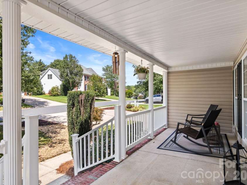 4431 Sunset Rose Drive, Fort Mill, SC 29708.  MLS# CAR4415450, YatesRealty ID 45845. 