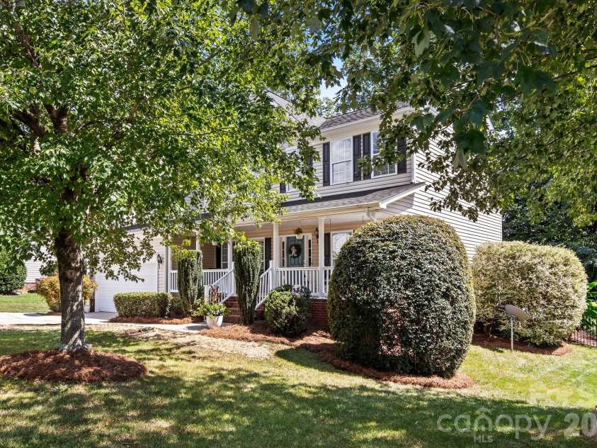 4431 Sunset Rose Drive, Fort Mill, SC 29708.  MLS# CAR4415450, YatesRealty ID 45845. 
