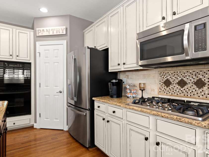 4431 Sunset Rose Drive, Fort Mill, SC 29708.  MLS# CAR4415450, YatesRealty ID 45845. 