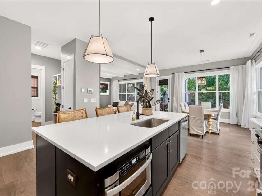 816 State Street, Charlotte, NC 28208.  MLS# CAR4415417, YatesRealty ID 45846. 