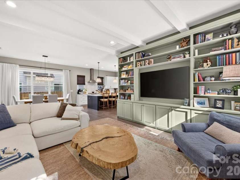816 State Street, Charlotte, NC 28208.  MLS# CAR4415417, YatesRealty ID 45846. 