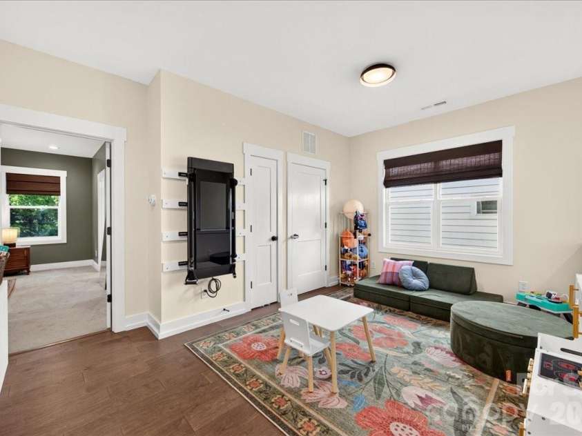 816 State Street, Charlotte, NC 28208.  MLS# CAR4415417, YatesRealty ID 45846. 