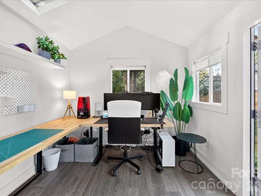 816 State Street, Charlotte, NC 28208.  MLS# CAR4415417, YatesRealty ID 45846. 