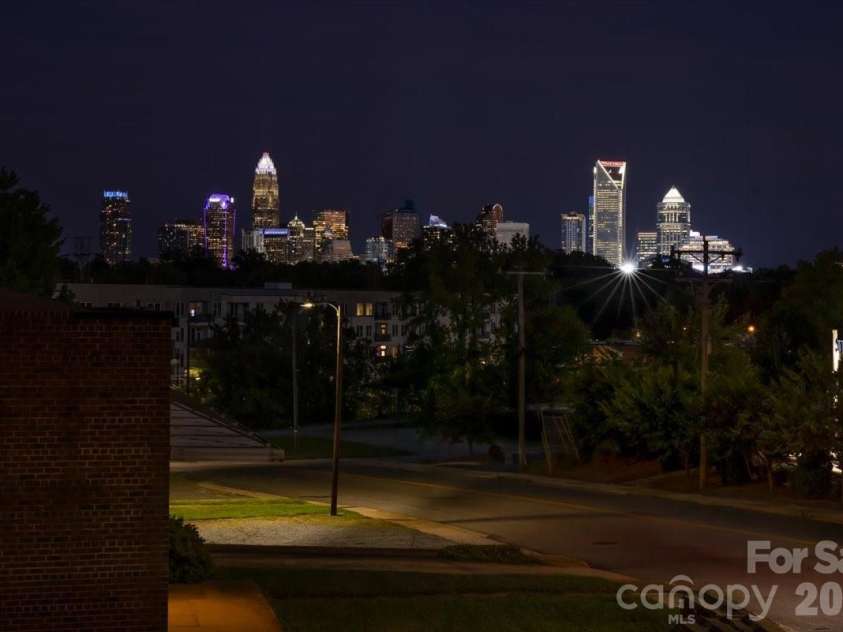 816 State Street, Charlotte, NC 28208.  MLS# CAR4415417, YatesRealty ID 45846. 